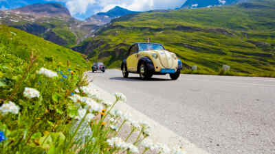 Classic cars on the Grossglockner High Alpine Road