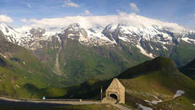 Fuscher Toerl in front of the Grossglockner